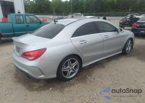 2014 Mercedes-Benz Cla 250 z USA, uszkodzony, nr VIN WDDSJ4EB8EN045064